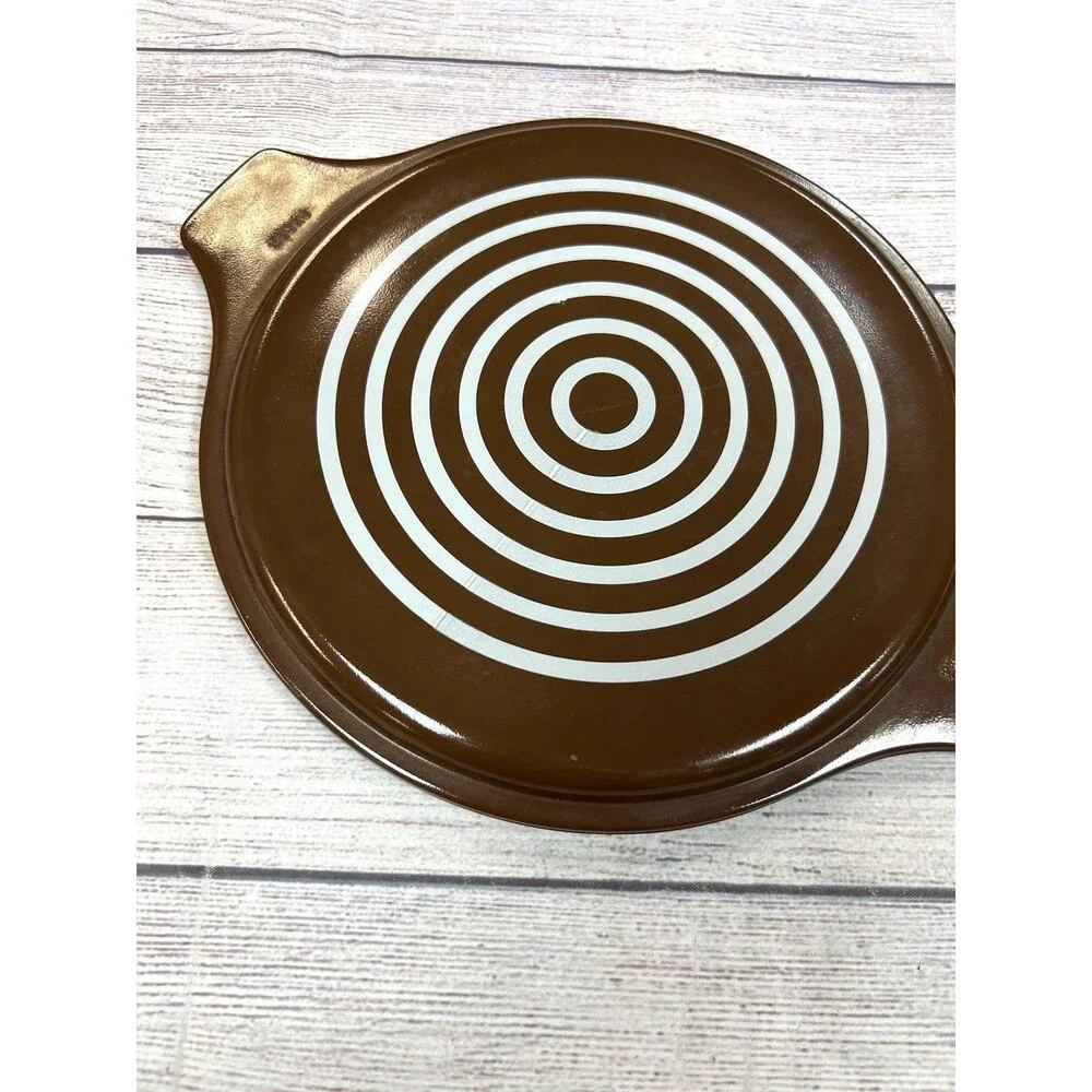 Vintage Pyrex Cosmopolitan Promotional Concentric Circle Dish LID ONLY
